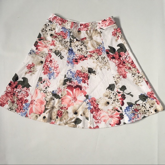 WHBM Full A-line Floral Skirt Sz 10 - Picture 2 of 7
